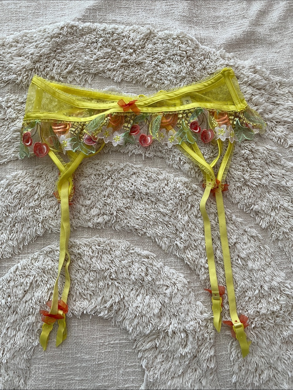 Mirabelle Garter Belt with yellow Accents NWOT for love & lemons medium